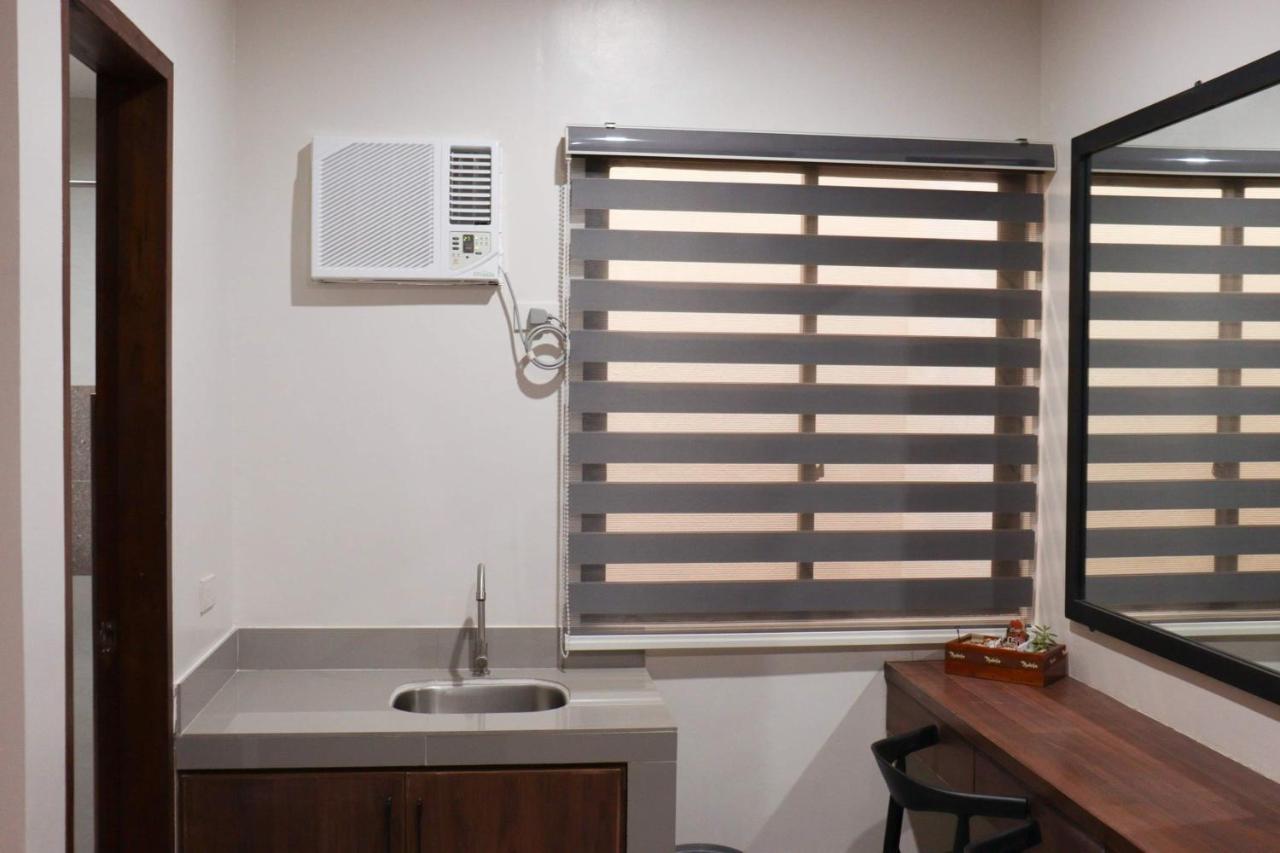 A&E Apartelle Bacolod Exterior foto